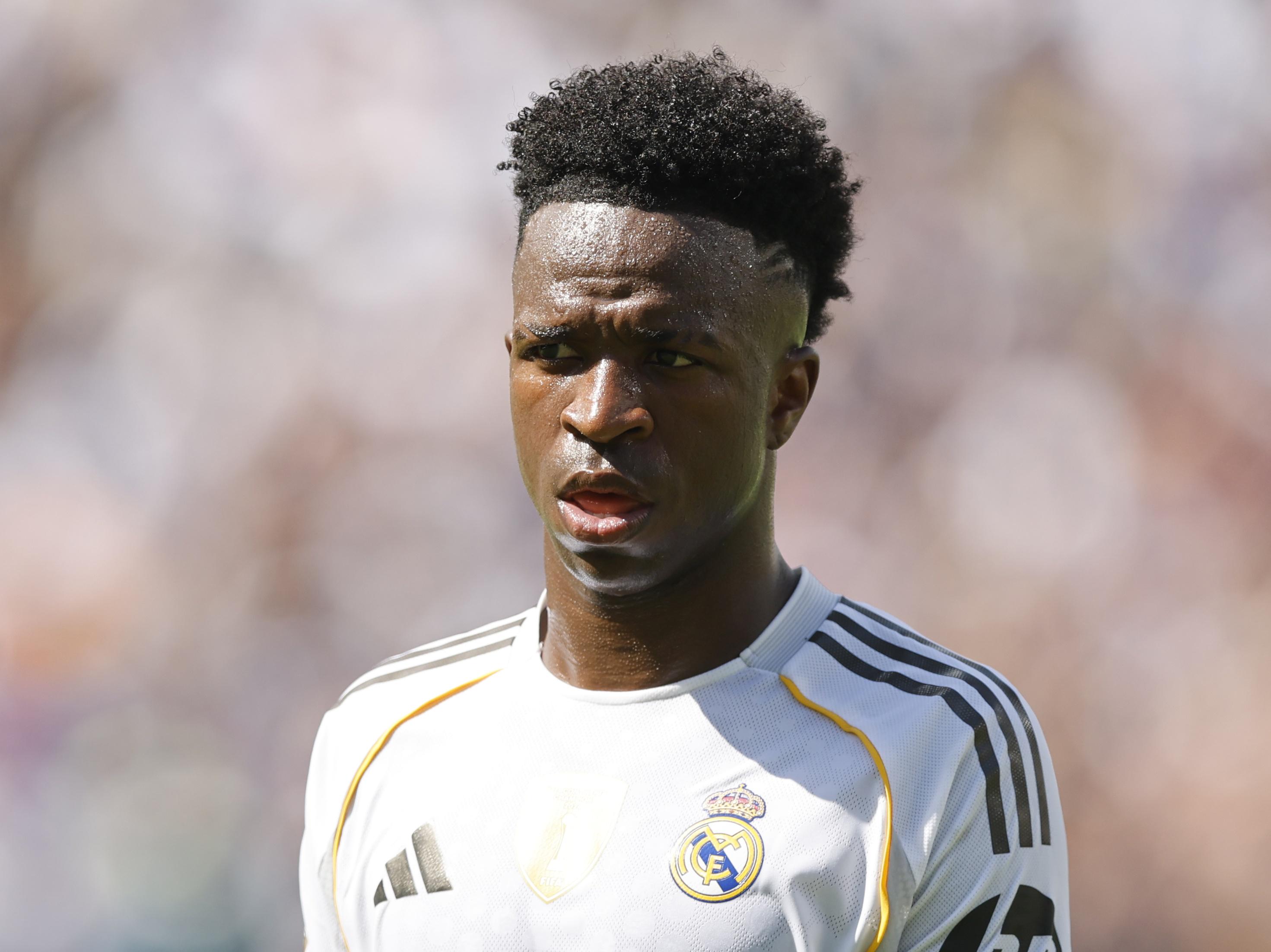 受了, 俱乐部将采, 比赛后不久 受了, 俱乐部将采, 比赛后不久