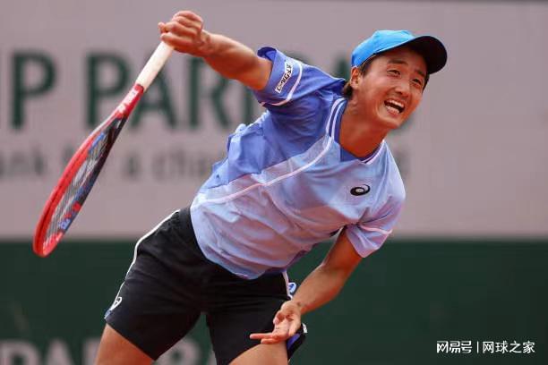 他就前往美 他就前往美