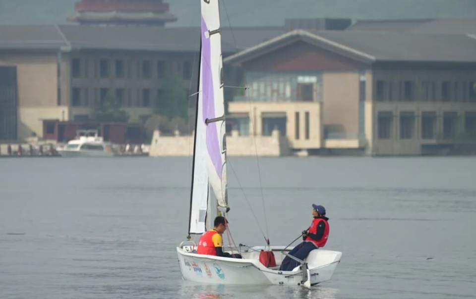 湖光潋滟, 烈场面, CYArx 湖光潋滟, 烈场面, CYArx